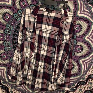 Jessica Simpson flannel